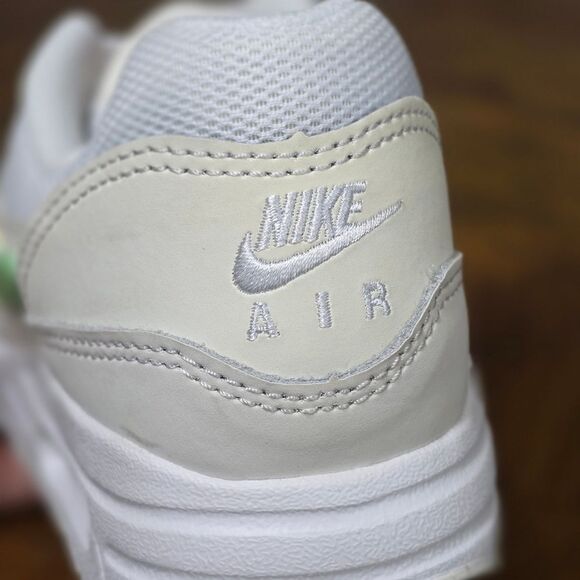 Nike Air Max 1 SE White Rainbow Lace Swoosh White/Blush GS Size 3Y LE FN4782-100 - Picture 15 of 15